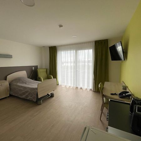 Relais Les Rives Du Lac Coulonges-sur-Sarthe Εξωτερικό φωτογραφία