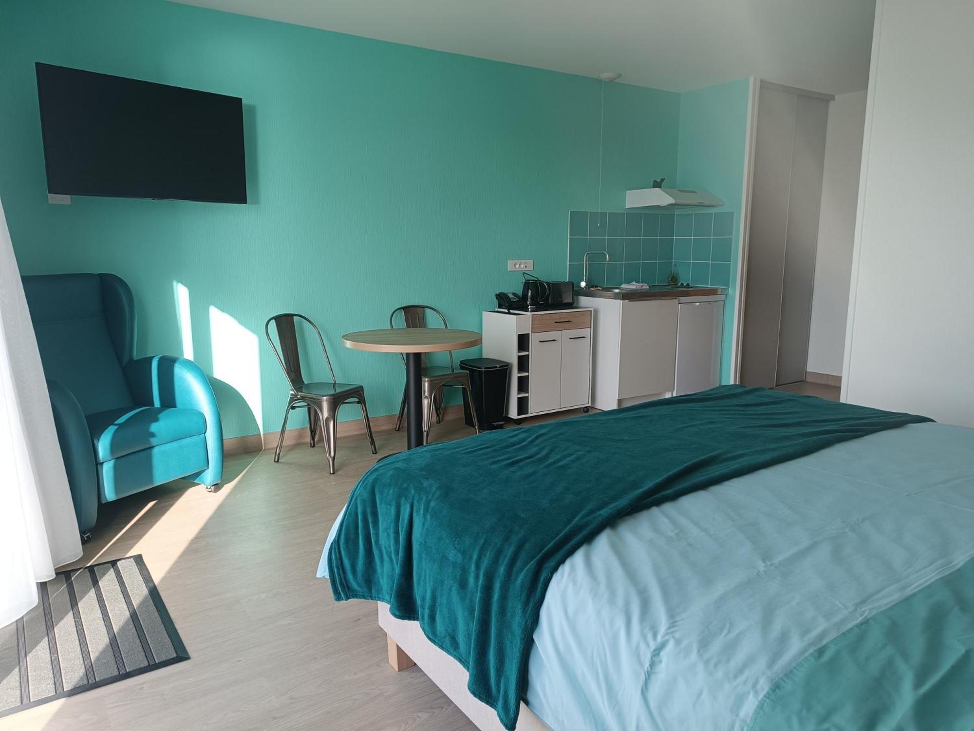 Relais Les Rives Du Lac Coulonges-sur-Sarthe Εξωτερικό φωτογραφία