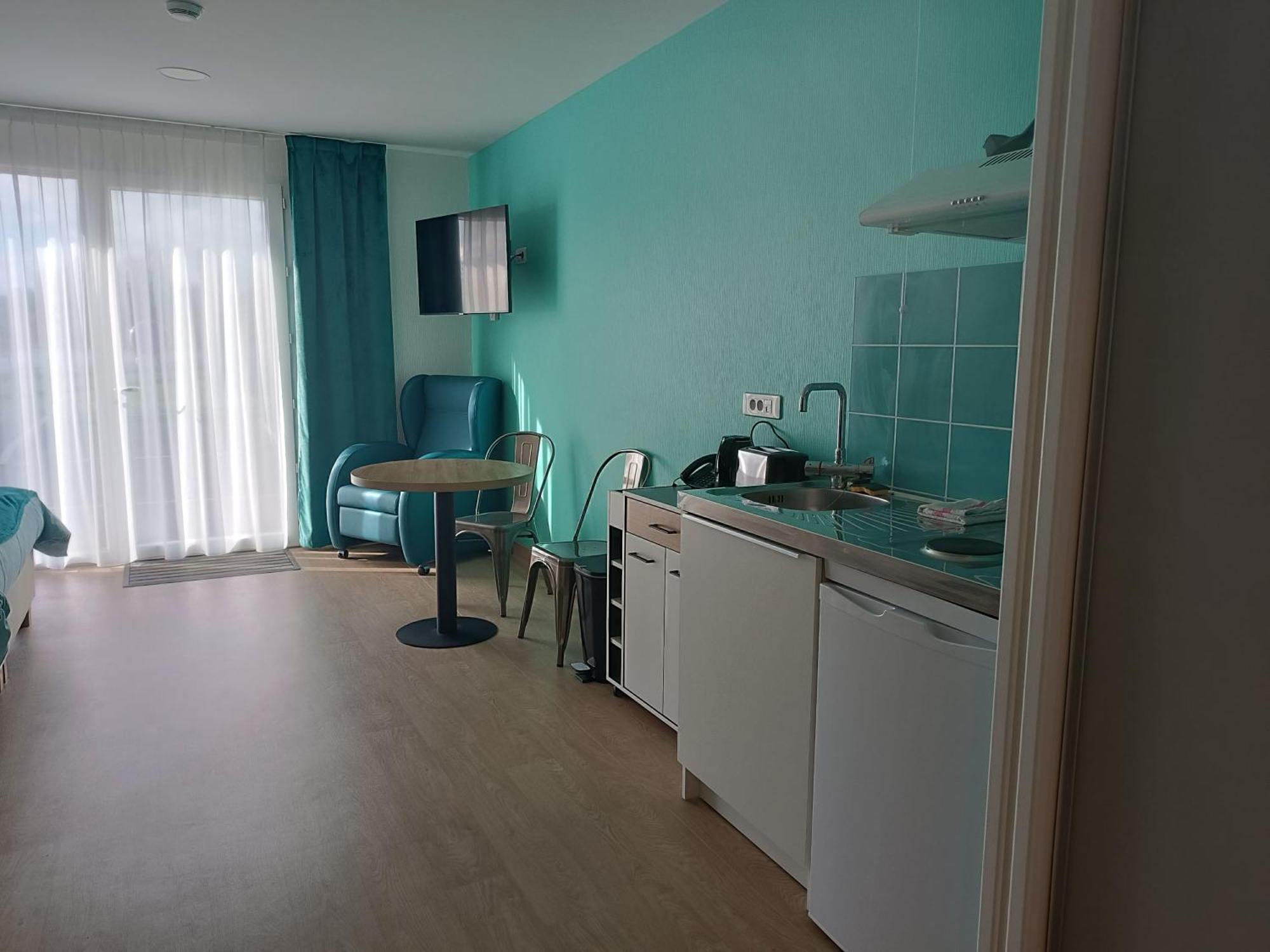 Relais Les Rives Du Lac Coulonges-sur-Sarthe Εξωτερικό φωτογραφία